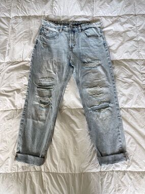 H&M Light Blue Distressed Boyfriend Jeans